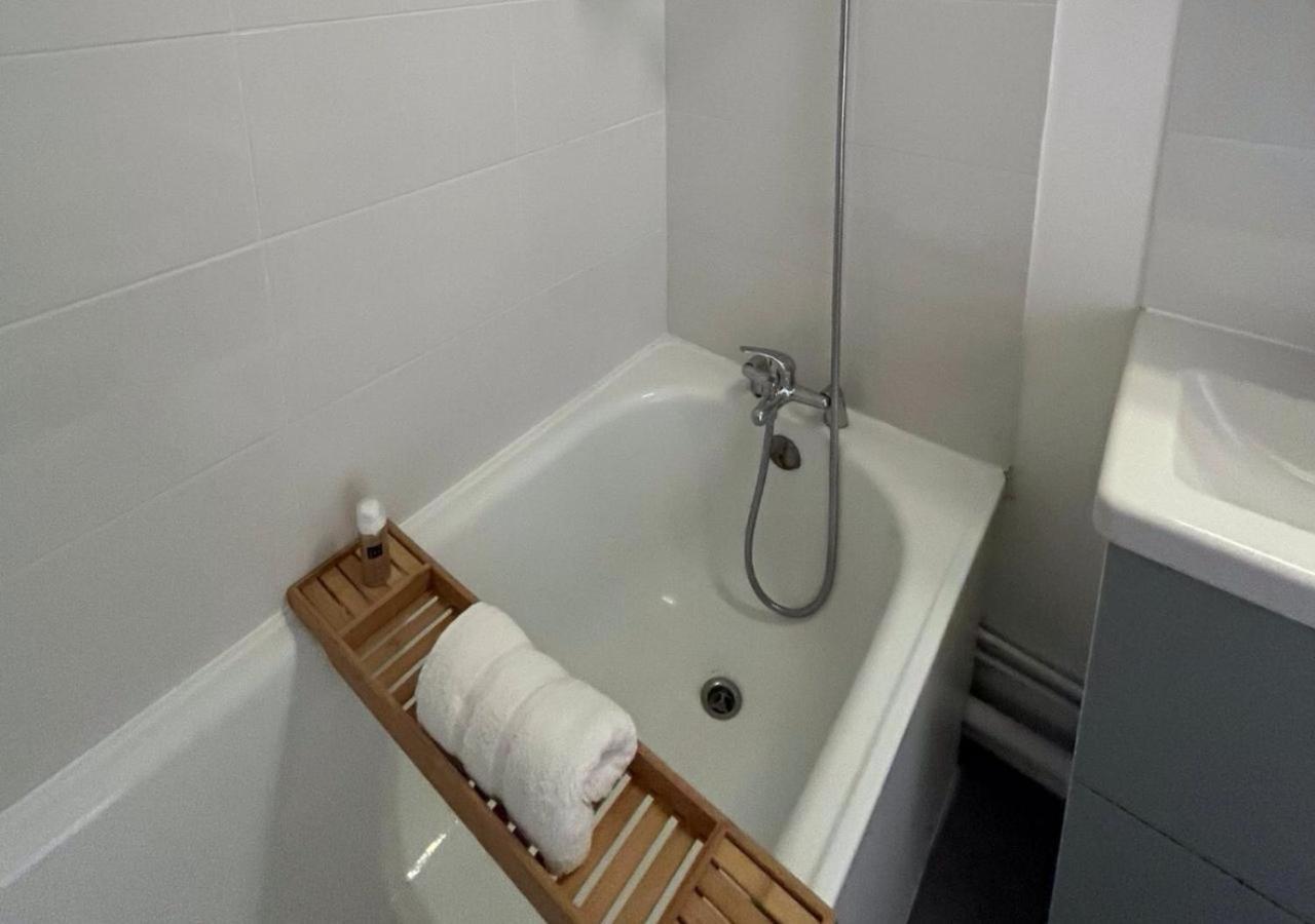 Apartment Le Montreuillois ! Parking Prive Et Metro A Proximite *