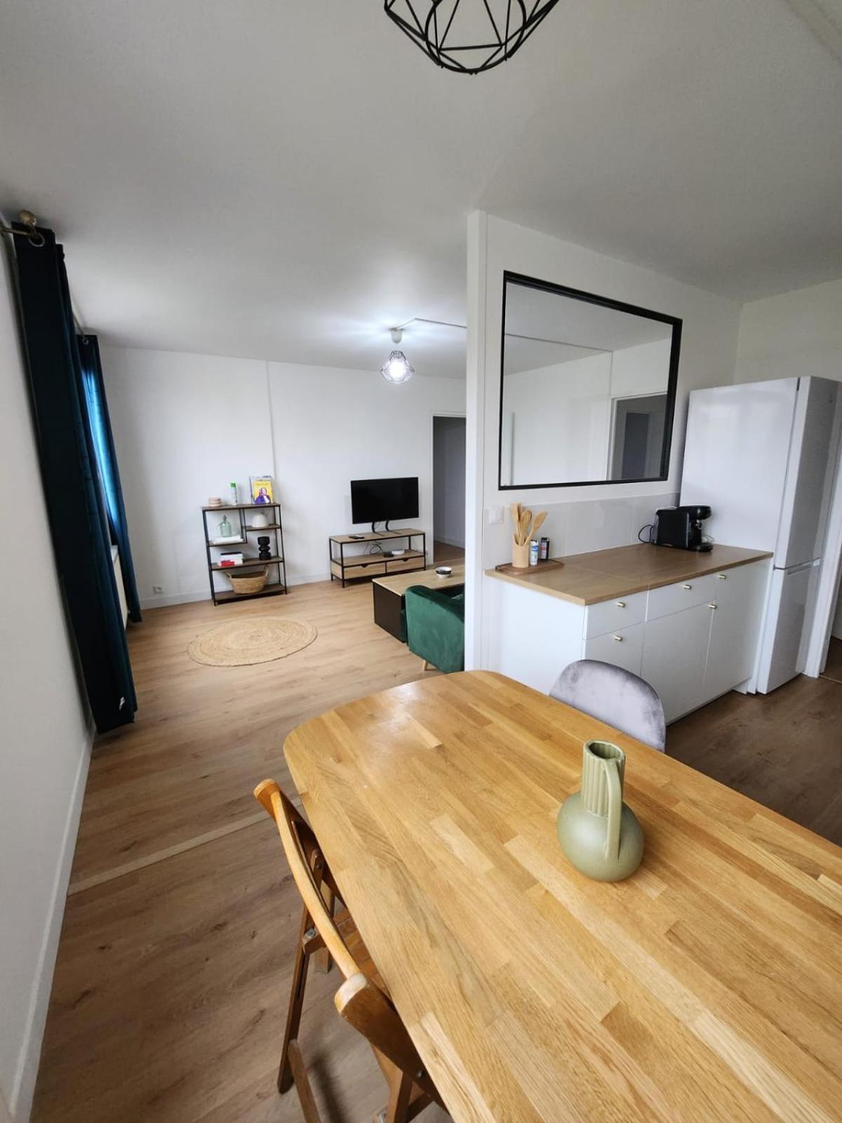 Le Montreuillois ! Parking Prive Et Metro A Proximite Apartment