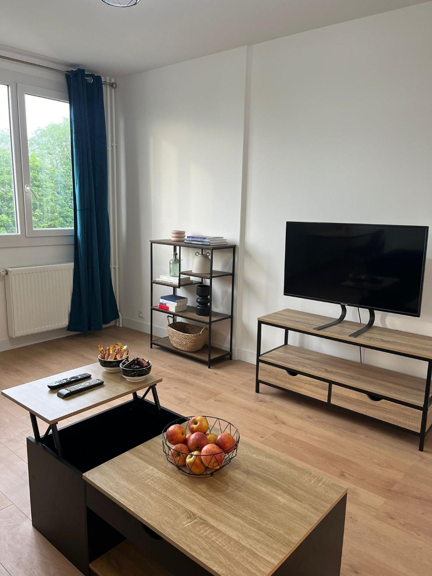 Apartment Le Montreuillois ! Parking Prive Et Metro A Proximite